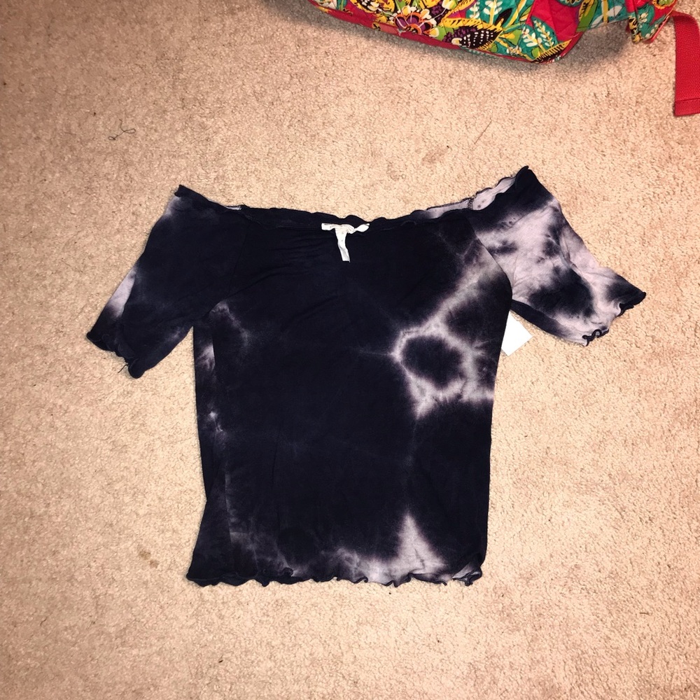 Tie-Dye Off The Shoulder Top! Very Cute!